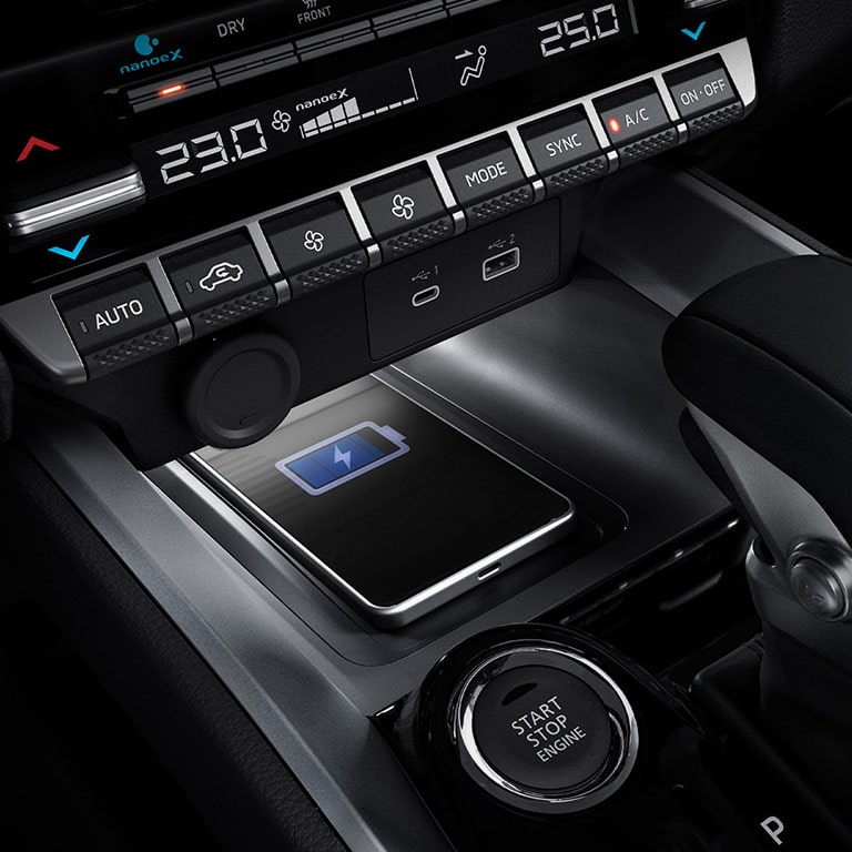 tiện nghi mitsubishi destinator